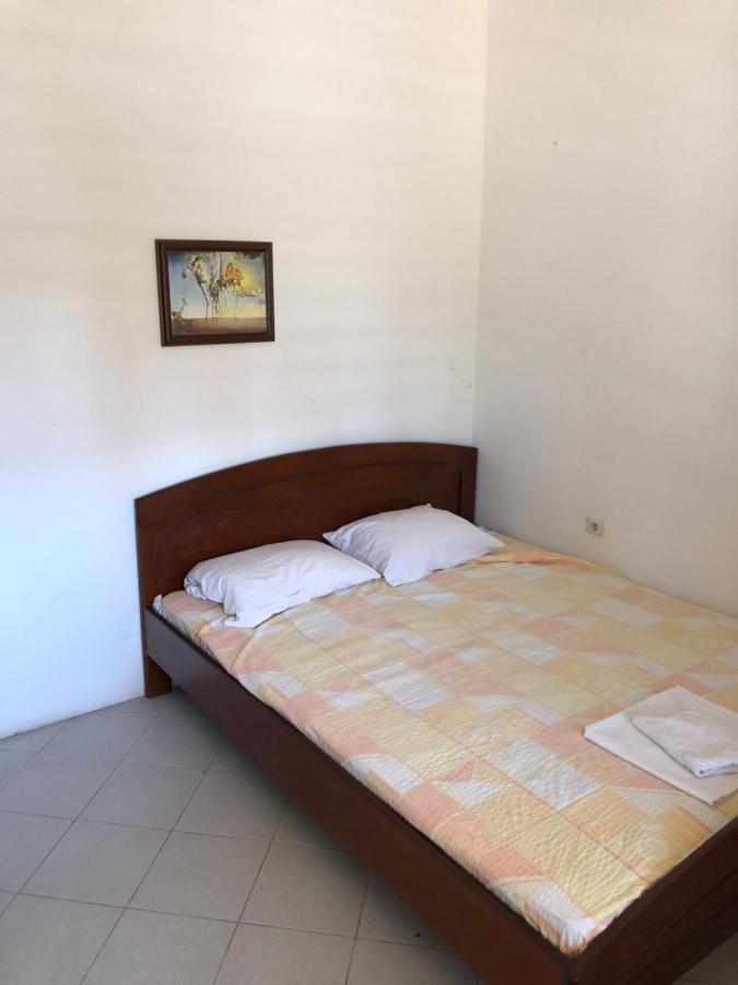 Apartments Vretenicic Бар Екстериор снимка